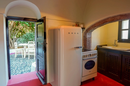 Kitchen of Mansion sophia heritage villa in Megalochori Santorini