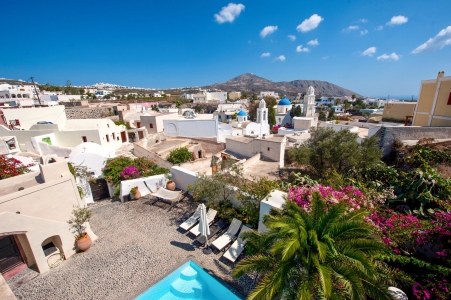 Mansion Sophia panoramic views in Megalochori Santorini